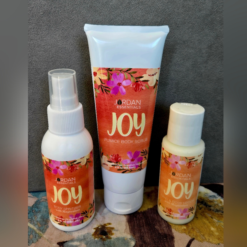 Set Jordan Essentials JOY Box